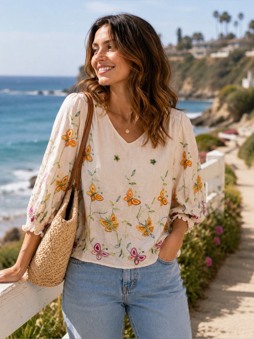 Kindred Butterfly 🦋 Embroidered Boho Blouse Large Cottagecore Floral Top